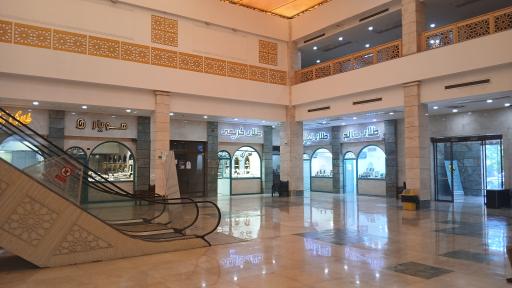 بازار بزرگ زرنگار