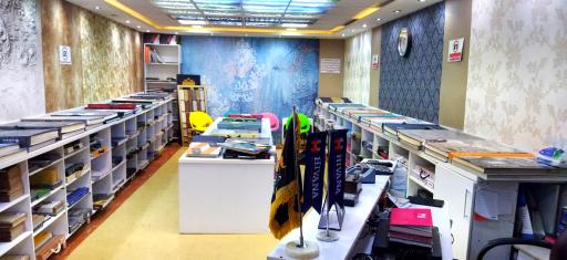 عکس فروشگاه کاغذدیواری گلسرخ