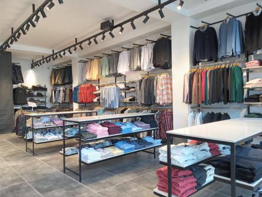 عکس فروشگاه بهپوشان