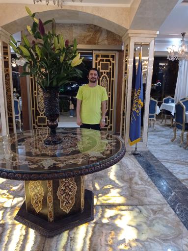 عکس رستوران راستگو