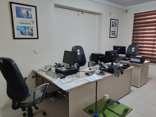 عکس بیمه پارسیان همدان