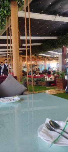 عکس رستوران شکم الملوک