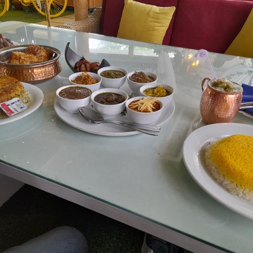 عکس رستوران شکم الملوک