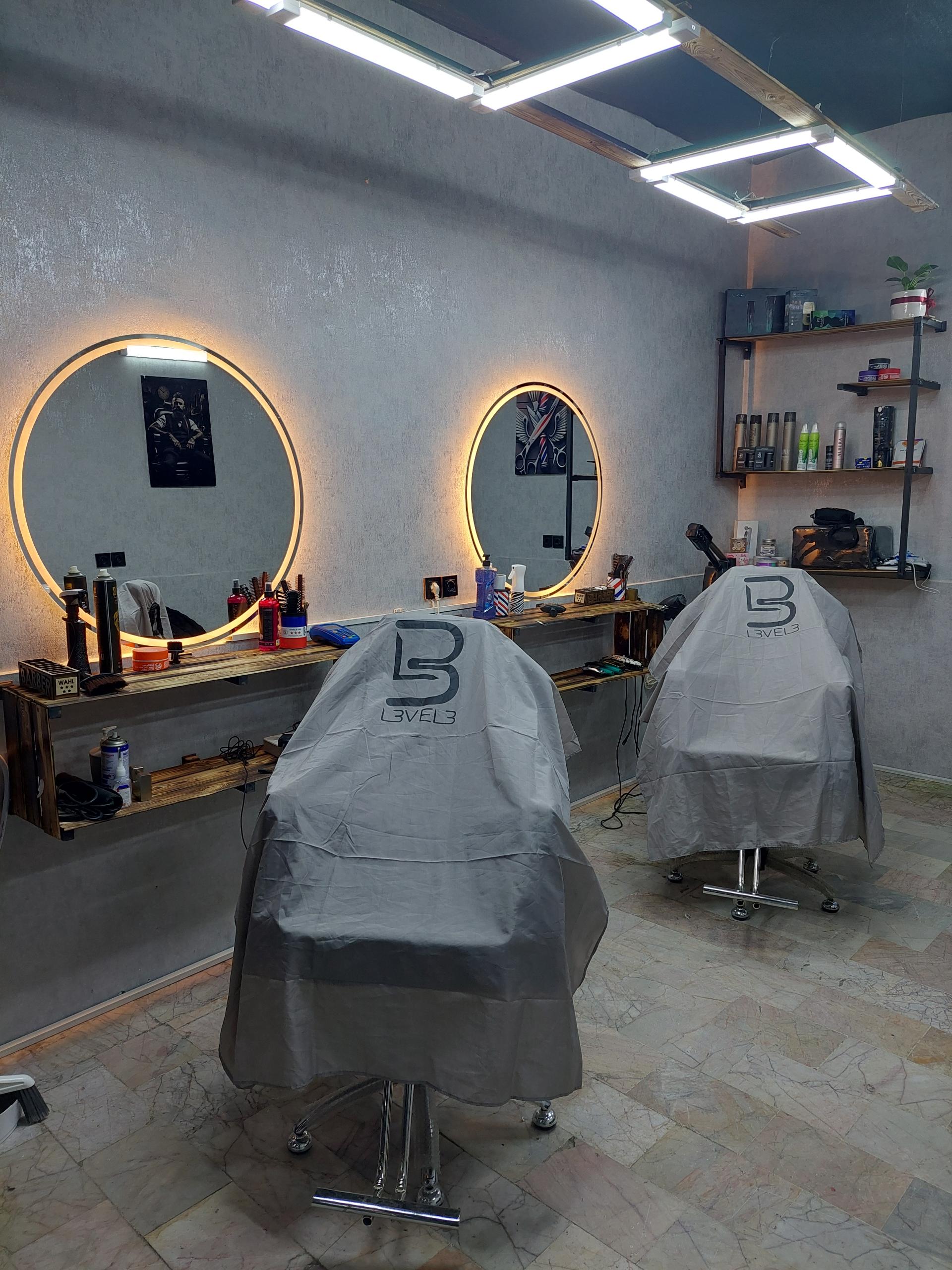 عکس سالن تخصصی هیرکات و کوتاهی کلاسیک کات