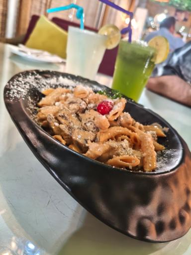 رستوران شکم الملوک