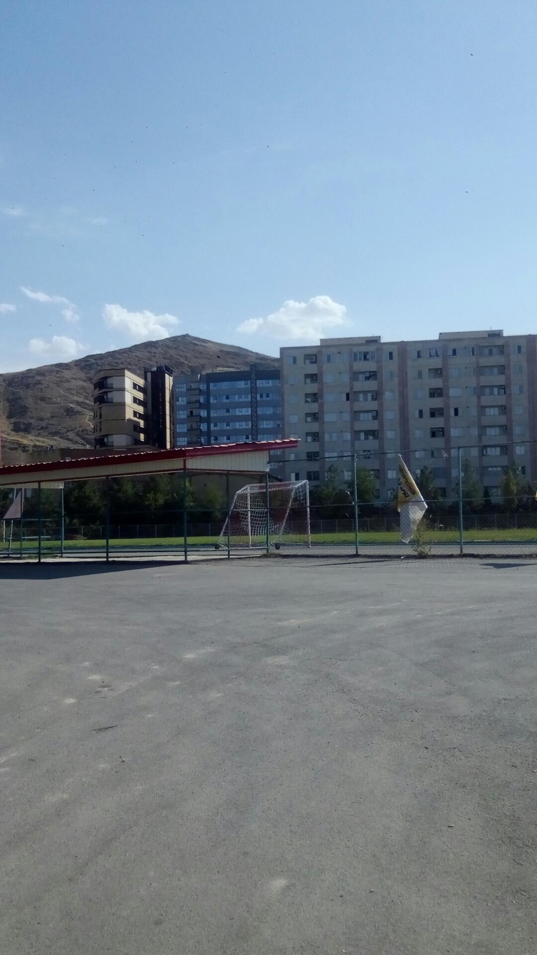 عکس مجموعه ورزشی شهید محمود آتشیان