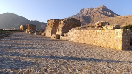 عکس پل شکسته (پل شاپوری)