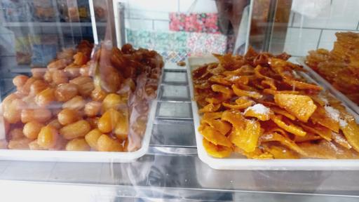 عکس شیرینی سرای شباهنگ 