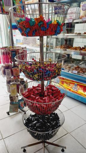 عکس شیرینی سرای شباهنگ 