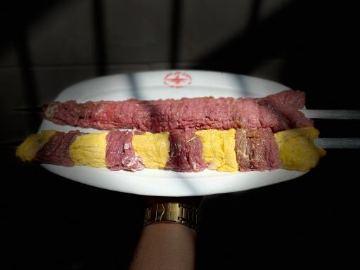 عکس رستوران شاهین