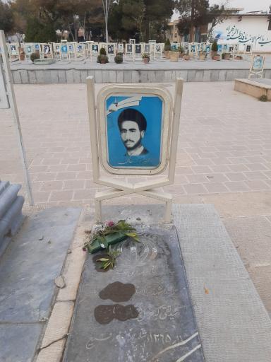 عکس مزار سید حسن هاشمی