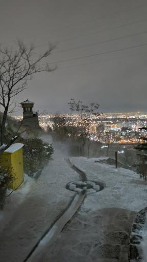 عکس قله آسیاب باد کن