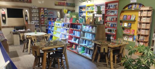 عکس پاتوق کتاب شعبه 3