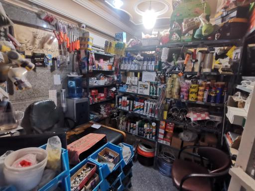 عکس فروشگاه مصالح و ابزار ساختمانی آقامحمدی