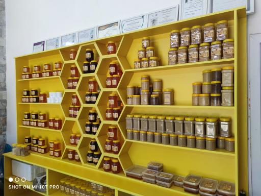 عکس ترکمن بال (محصولات طبیعی زنبور عسل )