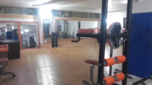 عکس باشگاه کوروش