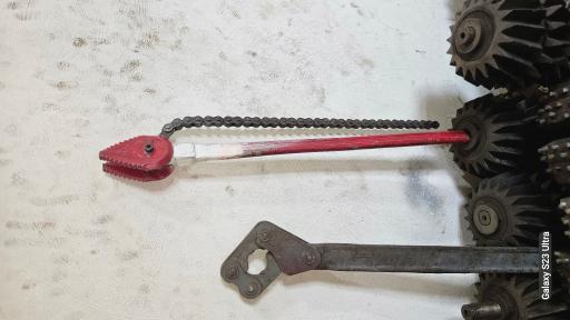 عکس مته فروشی عثمان