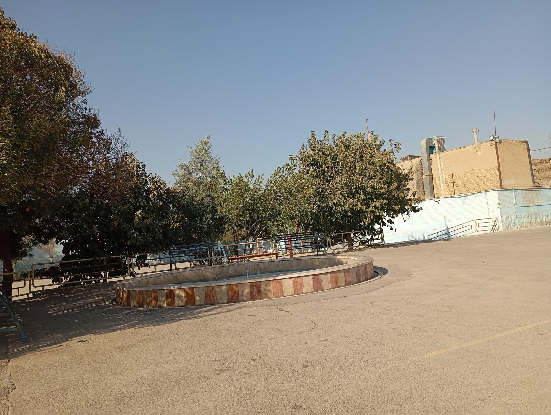 عکس دبیرستان دخترانه بتول عسگری