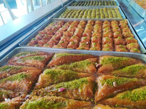 عکس باقلوا ترکی تکسین