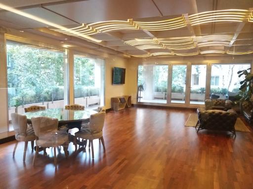 عکس برج باغ رها