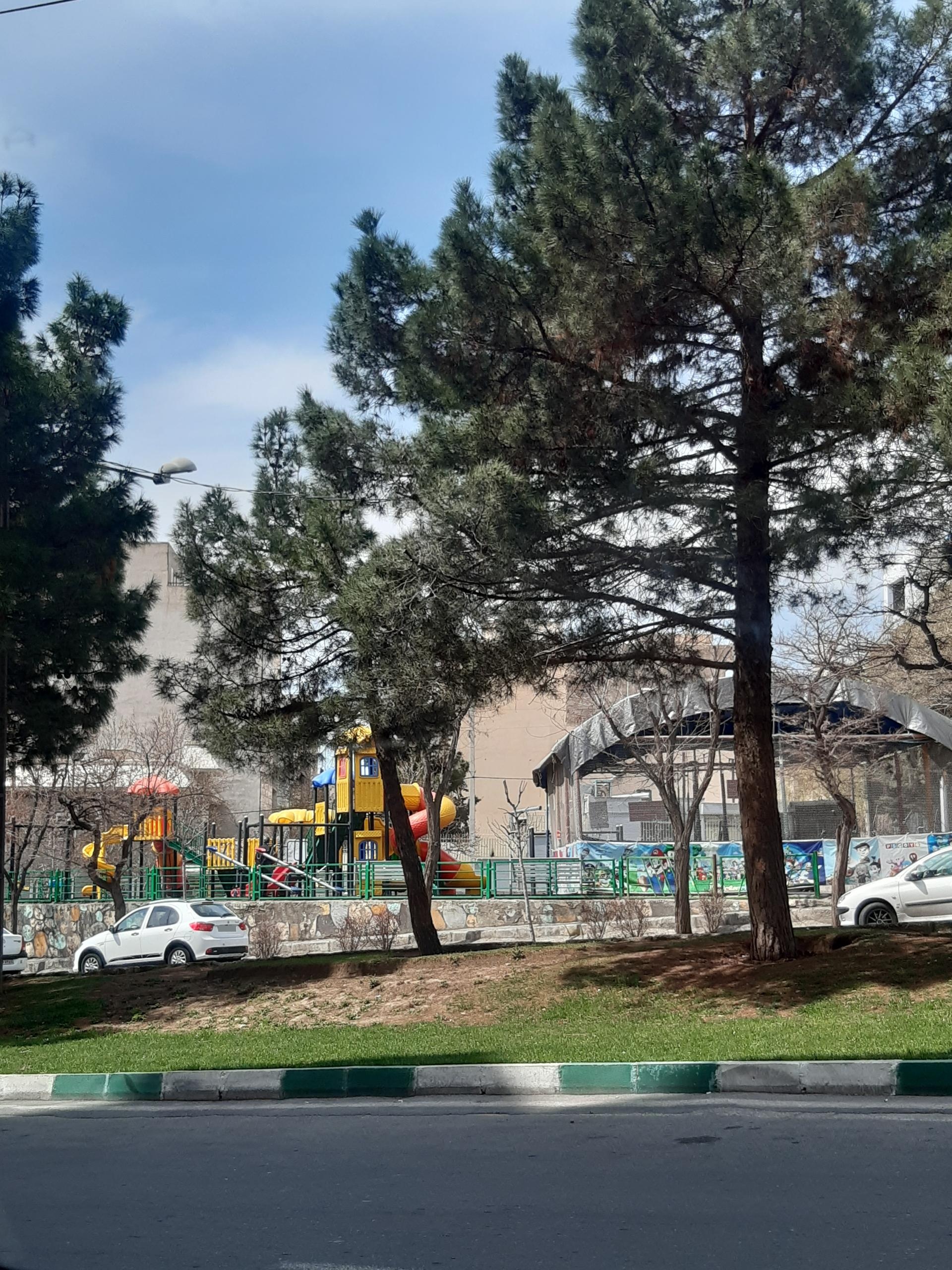 عکس شهربازی بوستان ندا 