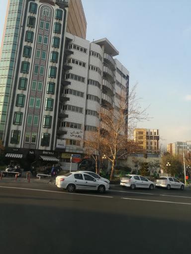 عکس دکتر اکبر بشیری وکیل پایه یک دادگستری حقوق بین الملل