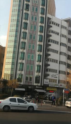 عکس دکتر اکبر بشیری وکیل پایه یک دادگستری حقوق بین الملل