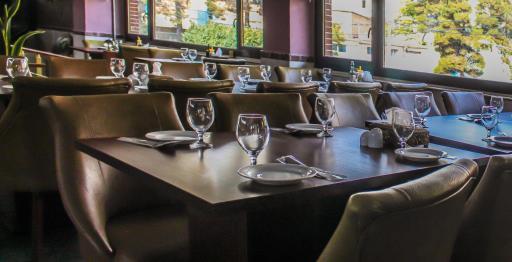 عکس رستوران زیبا