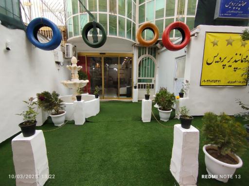 عکس مهمانپذیر پردیس مشهد
