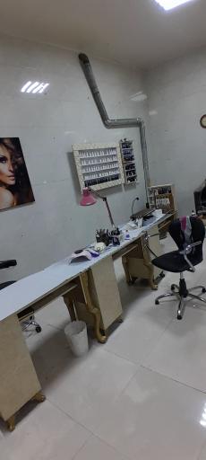 عکس سالن زیبایی شاپرک لند