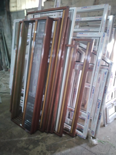 عکس پنجره دوجداره upvc و توری برادران قدمی