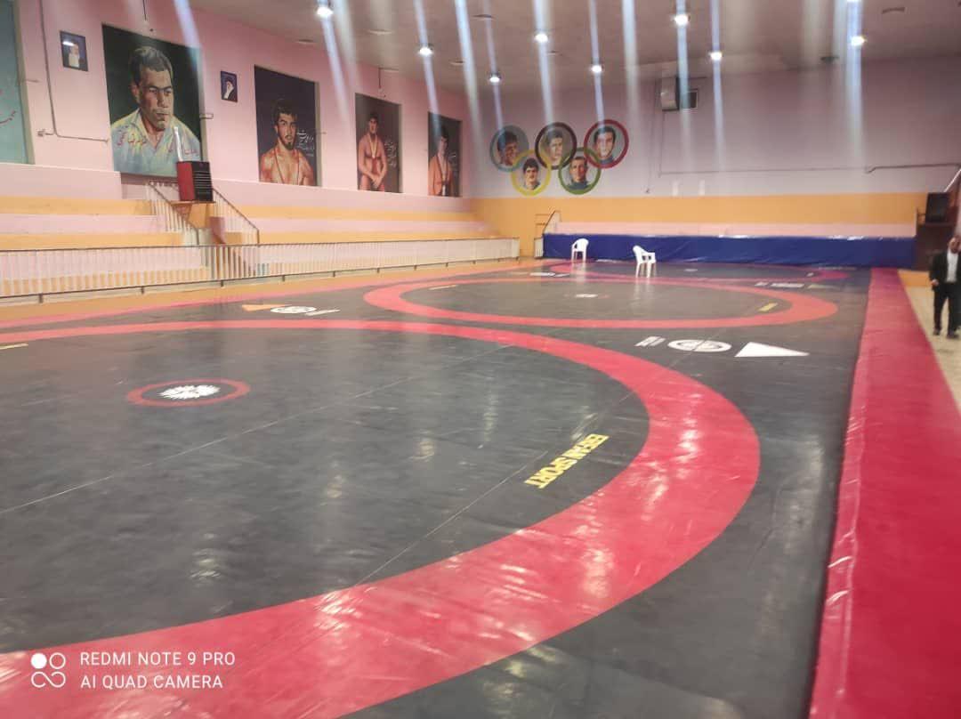 عکس سالن پوریای ولی (مسابقات کشتی المپیاد دانشجویان پسر)