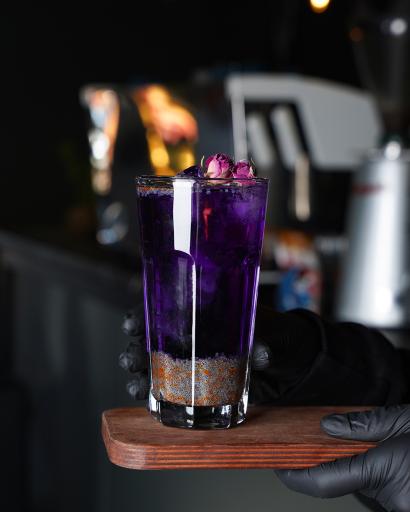 کافه رستوران فرمانیه پارس