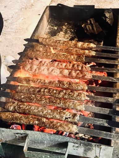 عکس کبابی ترنج 