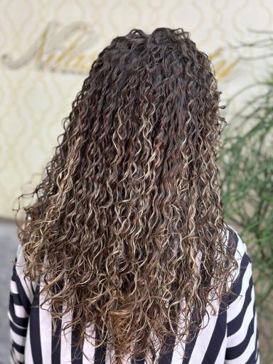 عکس سالن زیبایی نیلان