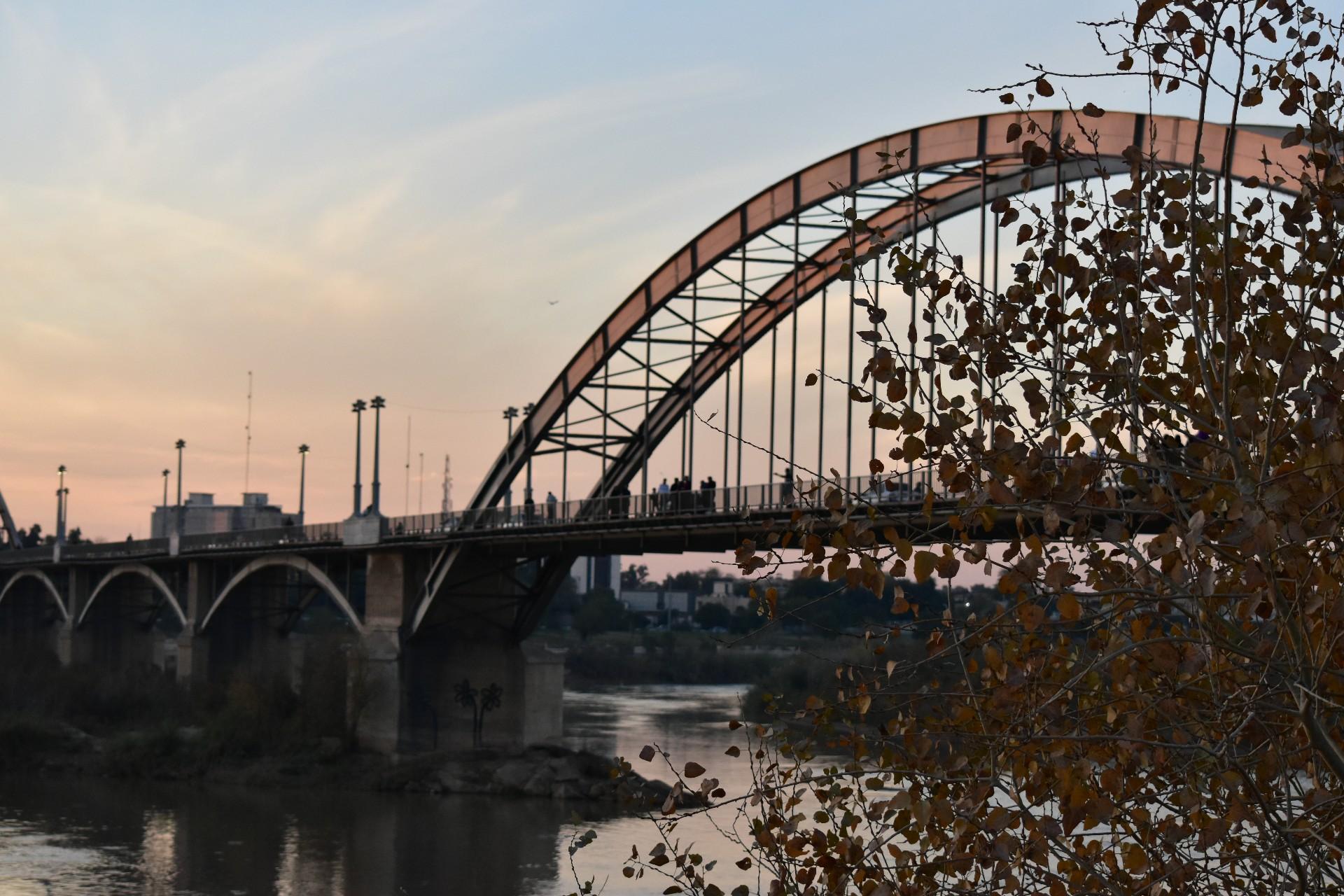 عکس پل سفید