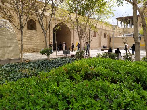 عکس بوستان مشاهیر صفوی