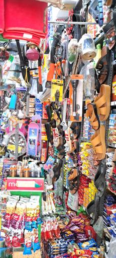 عکس سوپر مارکت قنبری