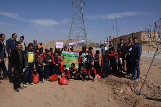 عکس موسسه اویان فرادنبه