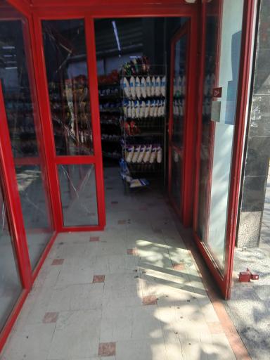 عکس فروشگاه زنجیره ای جانبو