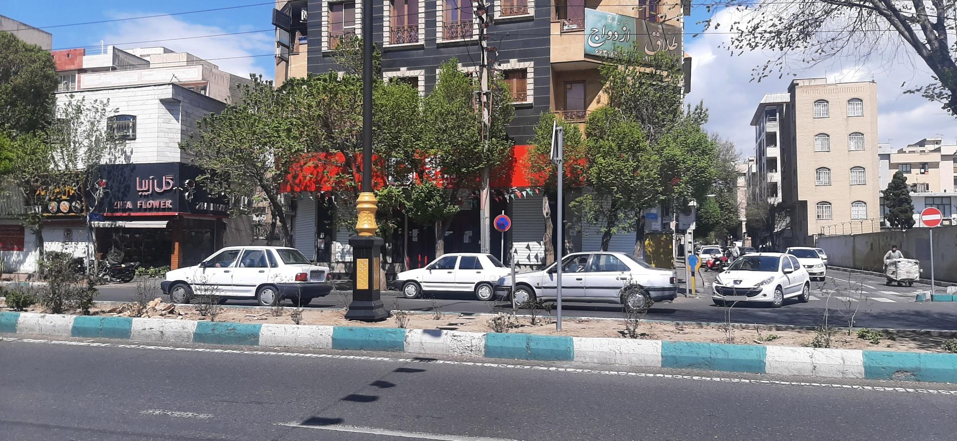 عکس فروشگاه زنجیره ای جانبو