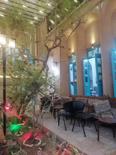 عکس کافه دژ کهن