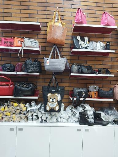 عکس کیف و کفش جاپاتو(رسول جلیلیان)