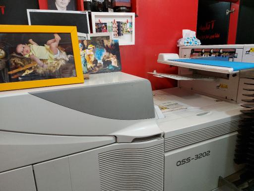 عکس لابراتوار پگاه