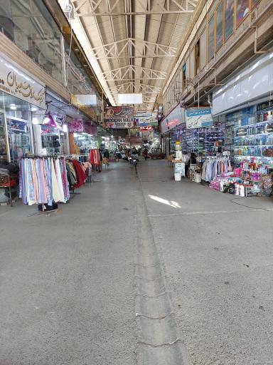 عکس بازار بزرگ تاناکورا مهاباد
