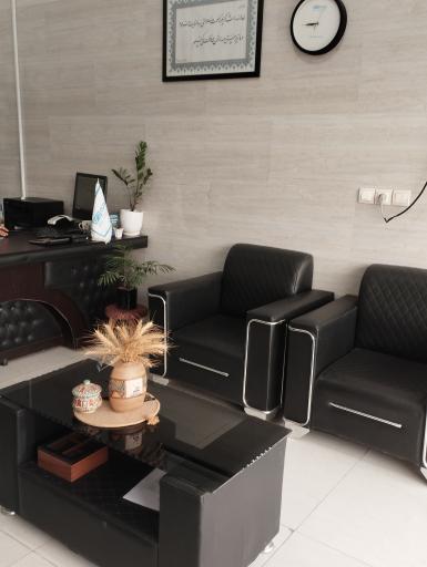 عکس نمایندگی بیمه دی مهندس پرماس