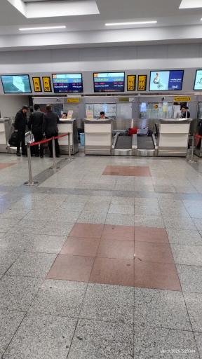 عکس ترمینال شماره 6 فرودگاه مهرآباد