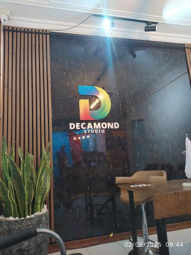 عکس آتلیه عکاسی و فیلمبرداری دکاموند