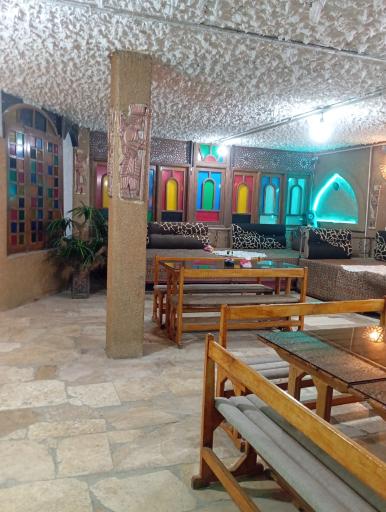 عکس رستوران و سفره خانه سنتی بیشه نو