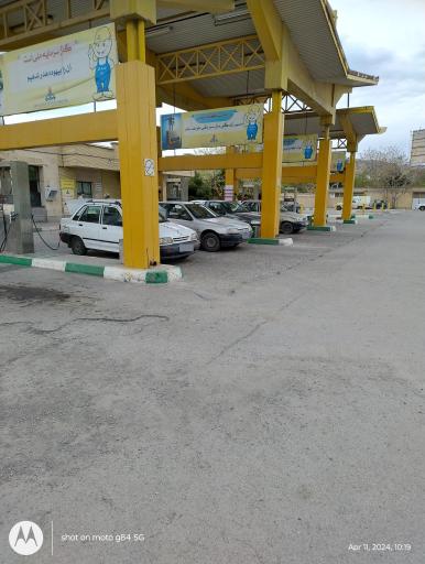 عکس پمپ گاز CNG میدان جمهوری